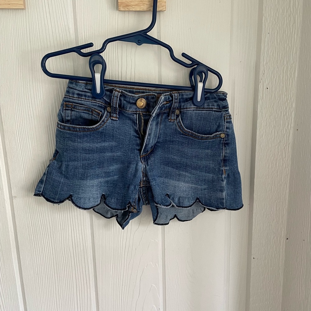Scalloped Denim Shorts